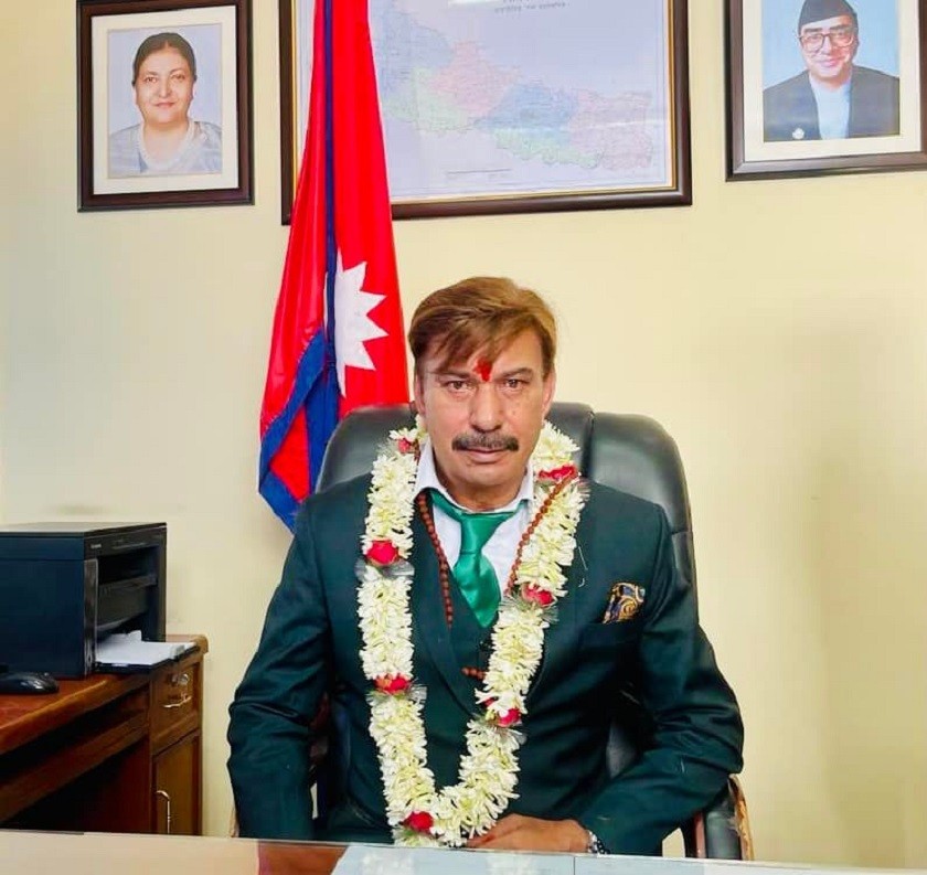 भुवनले बनाएको सल्लाहकार समिति विवादमा